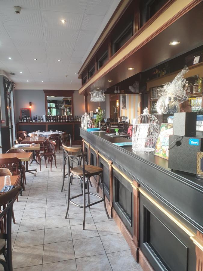 Hotel Aux Bons Amis Reims Exterior photo